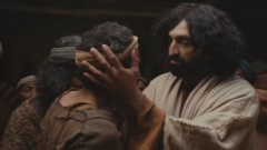 Assistir Matthew 9:1-17 - Healing a paralyzed man  [bzj]